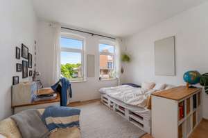 Modernes Wohnen mit Geschichte: Etagenwohnung in erstklassigem Zustand – Die vollständige Adresse der Immobilie erhältst du vom Anbieter., 24159 Holtenau, Kiel – Vorschaubild 6