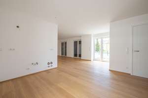 Hallo Sommer! Penthouse-Erstbezug, umlaufende Dachterrasse, bodentiefen Fenstern und Aufzug – Marbachstraße 12b, 81369 Mittersendling, München – Vorschaubild 5