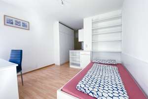 möblierte 1-Zimmer Wohnung in Regensburg-Galgenberg