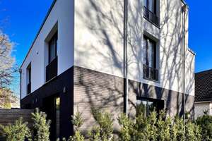 Modernes Endhaus am Brabandkanal mit großem Garten, Dachterrasse und Wellnessbereich – Am Brabandkanal 5d, 22297 Alsterdorf, Hamburg – Vorschaubild 4