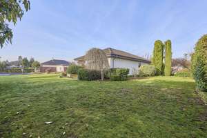 ++ Lichtdurchflutetes Architektenhaus mit Terrasse, Garten und 2 Garagen in beliebter Wohnlage ! ++ – Die vollständige Adresse der Immobilie erhältst du vom Anbieter., 76877 Offenbach an der Queich – Vorschaubild 20