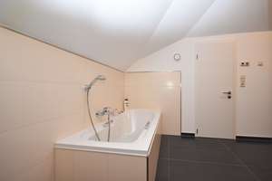 Modern, stilvoll und elegant! Neuwertiges Einfamilienhaus in Wolfsburg-Barnstorf. – Die vollständige Adresse der Immobilie erhältst du vom Anbieter., 38446 Barnstorf, Wolfsburg – Vorschaubild 14