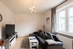 3-Zimmer-Altbauwohnung mit Balkon und Rheinblick im 3.OG – Die vollständige Adresse der Immobilie erhältst du vom Anbieter., 55411 Bingen am Rhein – Vorschaubild 2