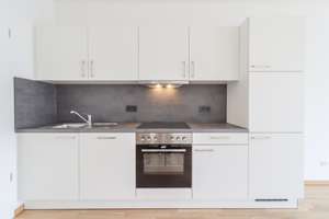 Wohnen in Top-Lage: Großzügige, lichtdurchflutete Etagenwohnung mit Balkon und EBK – Johanna-Zittel-Str. 9, 60326 Gallus, Frankfurt am Main – Vorschaubild 3