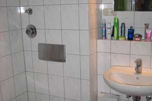 Gemütliches Single- bzw. Pärchennest  mit romantischer Terrasse ! Gesuchte Lage zur Brucknerallee ! – Cecilienstr. 23, 41236 Mönchengladbach – Vorschaubild 11
