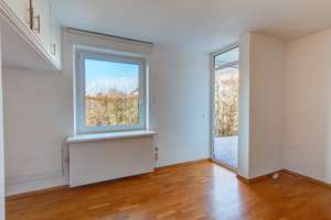 Großzügiges Haus mit parkähnlichem Garten inmitten der Natur in Stuttgart – Die vollständige Adresse der Immobilie erhältst du vom Anbieter., 70469 Lemberg/Föhrich, Stuttgart – Vorschaubild 25