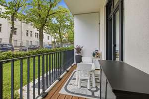 Exclusive Design Apartment with Private Garden & Loggia in Palais Westend – Ahornallee 21, 14050 Westend, Berlin – Vorschaubild 18