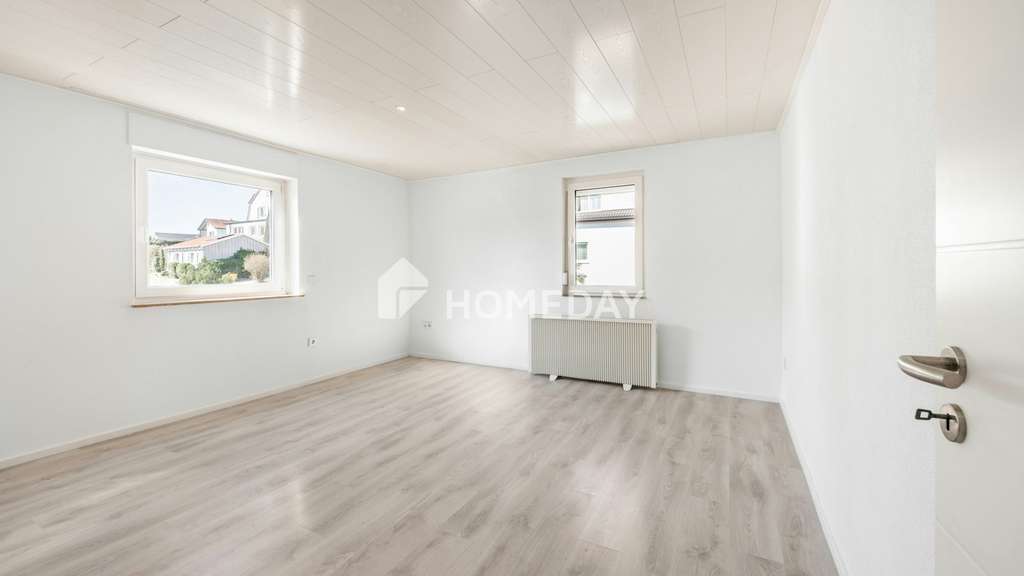 Immobilie in Oberstenfeld - Stilvoll modernisierte 3-Zimmer-Wohnung mit großer Sonnenterrasse und Einbauküche - Bild 3