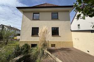 Charmantes Einfamilienhaus mit Garten, Terrasse und Stellplatz in Kernen im Remstal – Die vollständige Adresse der Immobilie erhältst du vom Anbieter., 71394 Kernen im Remstal – Vorschaubild 4