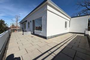 **Sonnige Penthouse Wohnung - wunderschön und bezugsfrei – mit separatem Gewerberaum / Einliegerapp. – Würmtalstraße 18, 81375 Neuhadern, München – Vorschaubild 1