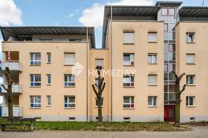 Gepflegte EG‑Wohnung mit 3 Zimmern, Gartenanteil, Terrasse und TG‑Stellplatz in Freital  – Die vollständige Adresse der Immobilie erhältst du vom Anbieter., 1705 Freital – Vorschaubild 4