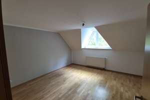 Splitlevel Reihenhaus in TOP-Lage zum Ortskern Solingen-Gräfrath,  Provisionsfrei! – Die vollständige Adresse der Immobilie erhältst du vom Anbieter., 42653 Gräfrath, Solingen – Vorschaubild 7