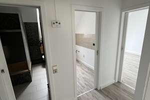 Attraktive 3-Zimmer-Wohnung in Wuppertal-Barmen – Alarichstr. 32, 42281 Barmen, Wuppertal – Vorschaubild 4