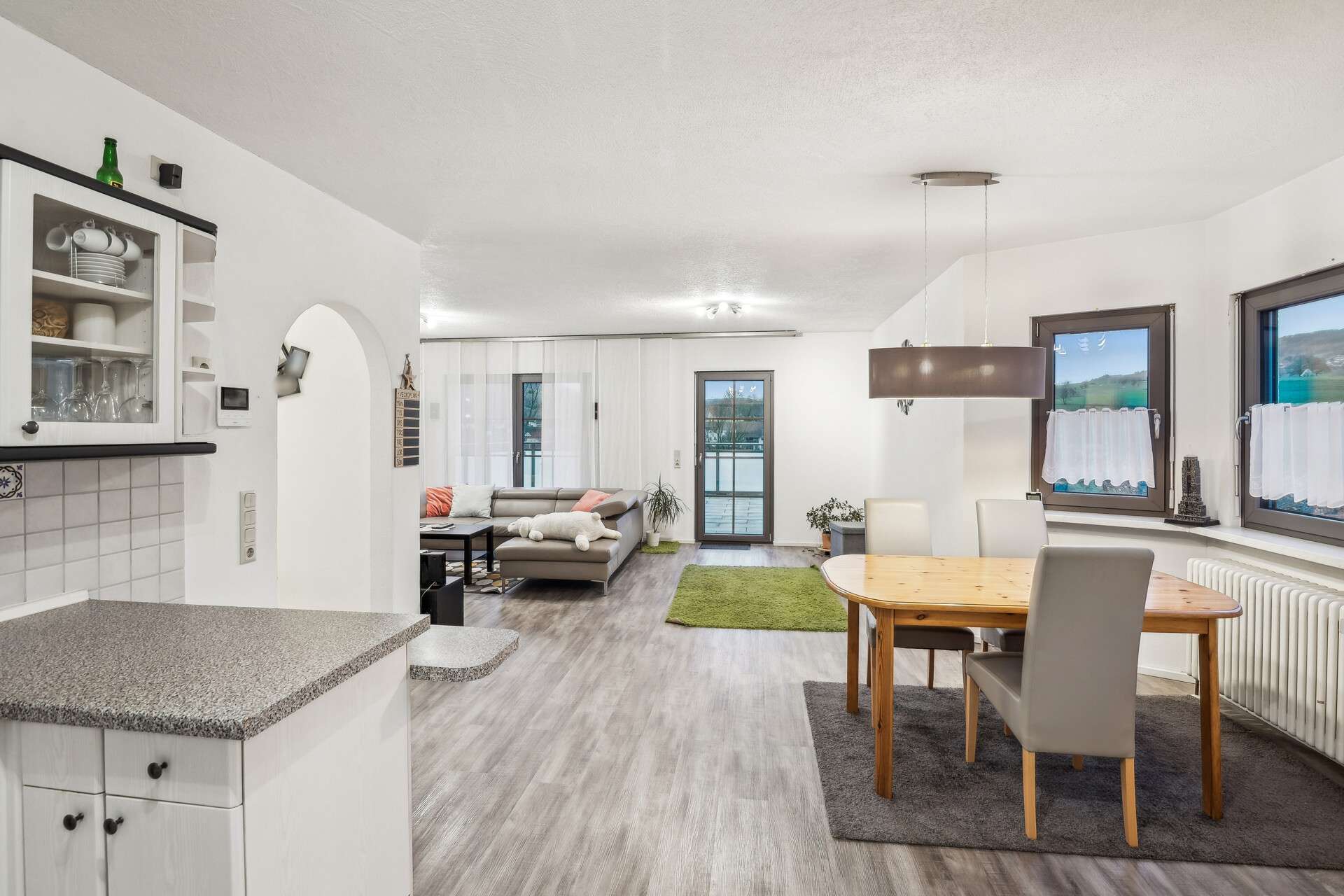 Immobilie in Niederstaufenbach - Charmantes Einfamilienhaus mit großem Grundstück und Möglichkeit zur Einliegerwohnung - Bild 6