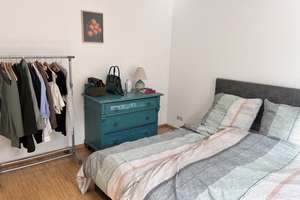 Möblierte 2-Zimmer-Wohnung in der Regensburger Innenstadt, befristet auf 6 Monate – 93049 Innenstadt, Regensburg – Vorschaubild 2