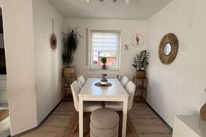 Wunderschöne Etagenwohnung in Solingen Mitte – Die vollständige Adresse der Immobilie erhältst du vom Anbieter., 42651 Solingen-Mitte, Solingen – Vorschaubild 4