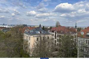 Individuelle Dachgeschosswohnung mit großem Balkon und herrlichem Blick!  – Die vollständige Adresse der Immobilie erhältst du vom Anbieter., 1187 Südvorstadt-West, Dresden – Vorschaubild 3