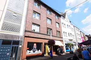Attraktive 3,5 Zimmer-Etagenwohnung mit großem Tageslichtbad in zentraler Lage von Gelsenkirchen