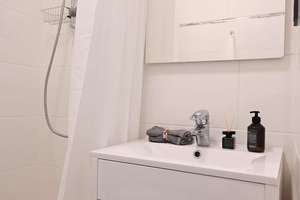 All Inklusive - Vollmöbliertes Apartment - TV - WLAN - Nespresso Maschine – Die vollständige Adresse der Immobilie erhältst du vom Anbieter., 45130 Rüttenscheid, Essen – Vorschaubild 3