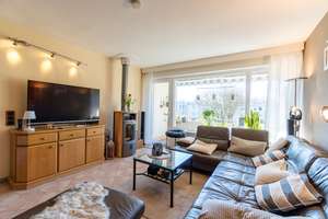 Modern ausgestattet: 3 Zimmer mit Fußbodenheizung, Kamin & Balkon – Die vollständige Adresse der Immobilie erhältst du vom Anbieter., 44309 Brackel (Ortsteil), Dortmund – Vorschaubild 2