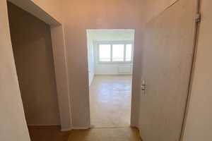 Singlewohnung mit Aussicht! – Ludwig-Renn-Straße 31, 12679 Berlin – Vorschaubild 4