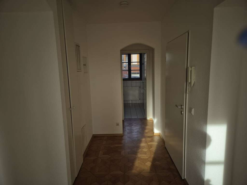 Immobilie in Lübben (Spreewald) - außergewöhnliche Eigentumswohnung über 2 Etagen mit Blick auf die Spree in der Lübbener Innenstadt - Bild 2