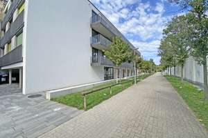7002 - KA-Weststadt! Teilmöbliertes 1-Zimmer-Apartment mit Gemeinschaftsküche und Stellp – Die vollständige Adresse der Immobilie erhältst du vom Anbieter., 76135 Weststadt, Karlsruhe – Vorschaubild 2