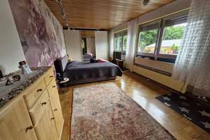 Möblierte Haus mit großer Nutzfläche/Terrasse ohne Nachbarn zu vermieten – Hundebrinkstraße 24, 45326 Altenessen-Süd, Essen – Vorschaubild 10