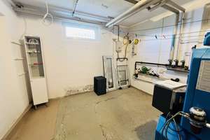 Freistehendes Mehrfamilienhaus mit großem Garten  – Die vollständige Adresse der Immobilie erhältst du vom Anbieter., 71665 Vaihingen an der Enz – Vorschaubild 50
