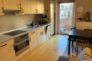 2,5 Zimmer hell, charmant, zentral mit  West-Südbalkon in München Laim – Fürstenriederstraße 8, 80687 Sankt Ulrich, München – Vorschaubild 1