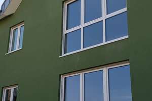 3,5 Zimmer Wohnung, klimatisiert, EB Küche, Balkon