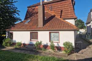 Stilvoll saniertes Mehrfamilienhaus und Ausbaupotenzial in Bielefeld – Otto-Brenner-Straße 2, 33607 Mitte, Bielefeld – Vorschaubild 4