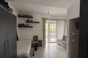 Charmantes 1-Zimmer-Apartment im 2. OG mit Balkon in Steglitz – Königin-Luise-Straße 5, 14195 Steglitz, Berlin – Vorschaubild 1