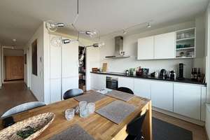 - In begehrter Halbhöhenlage der Gänsheide - Großzügige 3-Zimmer-Stadtwohnung – Die vollständige Adresse der Immobilie erhältst du vom Anbieter., 70188 Uhlandshöhe, Stuttgart – Vorschaubild 4