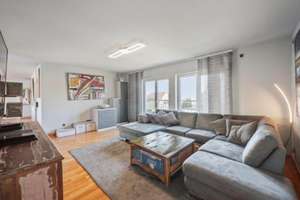 Repräsentatives Traumhaus mit Fernblick in bevorzugter Stadtrandlage von Zweibrücken – Die vollständige Adresse der Immobilie erhältst du vom Anbieter., 66482 Stadtmitte, Zweibrücken – Vorschaubild 9