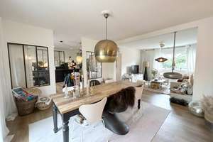 Hochwertig kernsanierter Altbau im Loft-Stil mit großem Garten in Krefeld Fischeln (Haus in WEG)