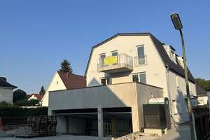 Moderne 2-Zimmer-Wohnung mit großem West-Balkon in Perlach