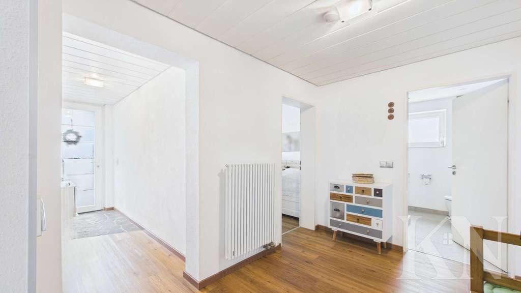 Immobilie in Heusweiler - Attraktive, familienfreundliche Eigentumswohnung mit separatem Eingang und Gartenidylle! - Bild 1