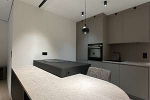 Exklusive Designerwohnung – luxuriös kernsaniert mit beeindruckendem Ausblick über Hannover – Hamburger Allee 6, 30161 Oststadt, Hannover – Vorschaubild 18