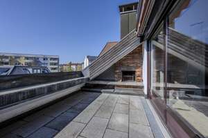 Individuelle, großzügige 5-Zimmer-Dachterrassenwohnung mit Kamin nahe Westpark- mit Potenzial! – Die vollständige Adresse der Immobilie erhältst du vom Anbieter., 80686 Land in Sonne, München – Vorschaubild 6
