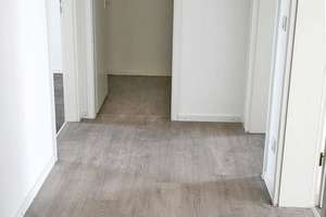 Renovierte 2 Zimmer-Etagenwohnung mit Balkon – Epiphanienweg  7, 33739 Jöllenbeck, Bielefeld – Vorschaubild 3