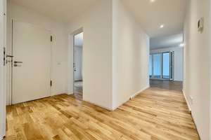 KFW55, exklusive Eigentumswohnung mit großer Terrasse, Einbauküche, Fernwärme+Lüftungsanlage – Molthanstrasse 6, 30169 Calenberger Neustadt, Hannover – Vorschaubild 14
