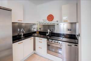 Möbliert: Urbane 2-Zimmer Wohnung mit Innenhof-Balkon – Die vollständige Adresse der Immobilie erhältst du vom Anbieter., 80469 Glockenbach, München – Vorschaubild 6
