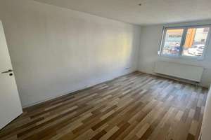 *ERDGESCHOSS WOHNUNG * renovierte 2 ZKB * Tageslichtbad mit Badewanne* Saarbrücken BURBACH – Die vollständige Adresse der Immobilie erhältst du vom Anbieter., 66115 Burbach, Saarbrücken – Vorschaubild 7