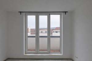 Azubis, Pendler, Studenten aufgepasst! Möblierte 1 Zimmer Wohnung in Wuppertal Vohwinkel – Heinrich-Bammel-Weg 40, 42327 Vohwinkel, Wuppertal – Vorschaubild 1