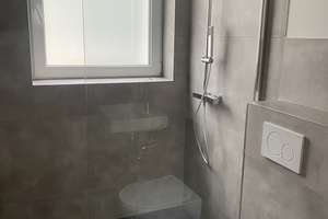 komplett modernisierte 4-Zimmer-Erdgeschoss-Wohnung in energetisch saniertem Mehrfamilienhaus – Bonner Str. 82, 51145 Eil, Köln – Vorschaubild 12