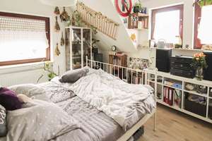 Familienfreundliches Zuhause mit Einliegerwohnung – gepflegt, modernisiert und gut gelegen – Die vollständige Adresse der Immobilie erhältst du vom Anbieter., 74348 Lauffen am Neckar – Vorschaubild 13