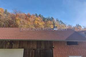 Teilsaniertes Hof-Ensemble in ruhiger Lage mit Top-Anbindung – Die vollständige Adresse der Immobilie erhältst du vom Anbieter., 94577 Winzer – Vorschaubild 6