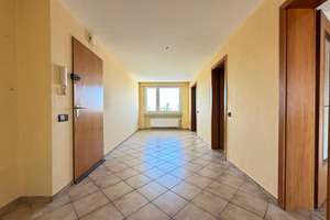 Attraktive 3,5-Zi.-Wohnung mit großem Wohnbereich, Garage und viel Gestaltungspotenzial! – Die vollständige Adresse der Immobilie erhältst du vom Anbieter., 44143 Kaiserbrunnen, Dortmund – Vorschaubild 9