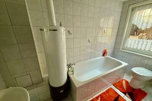 geräumiges Einfamilienhaus mit Garage- ideal für Familien mit handwerklichem Geschick! – Die vollständige Adresse der Immobilie erhältst du vom Anbieter., 99331 Geschwenda – Vorschaubild 7